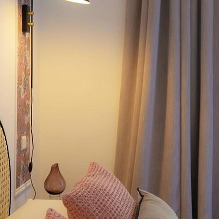 Romantic Flat In The Heart Of The City Avignon Exterior photo